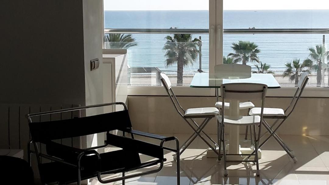 1 Linea Playa San Juan Appartement